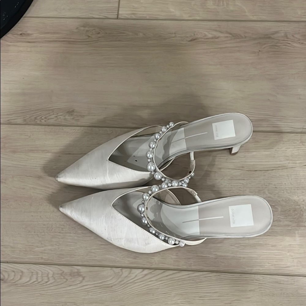 Dolce Vita kanika mid heel- vanilla silk pearls